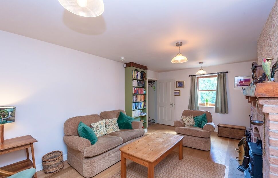 5 bedroom Detached House for sale, High Street, Luddenden, HX2 £550,000