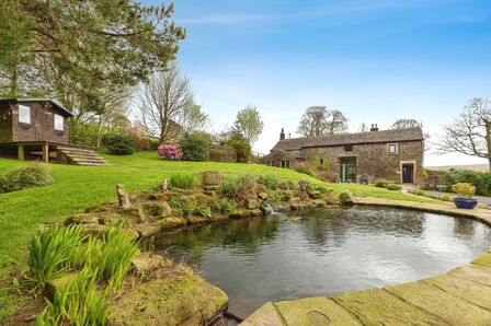 Grey Stone Lane, 3 bedroom Detached House for sale, £895,000