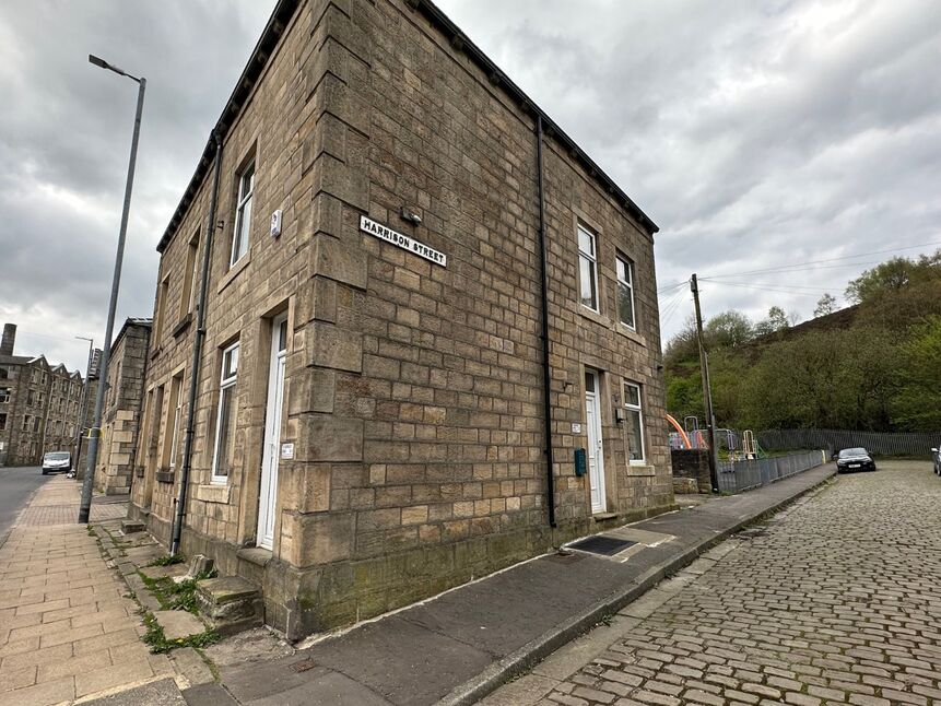 2 bedroom Mid Terrace House for sale, Sackville Street, Hebden Bridge