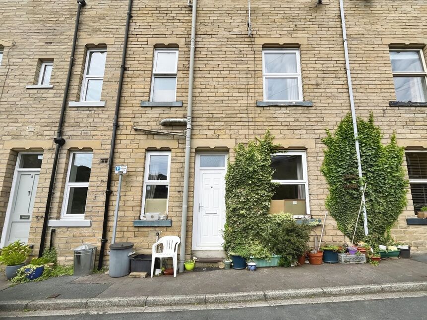 Main image of 1 bedroom Mid Terrace House for sale, Melbourne Street, Hebden Bridge, West Yorkshire, HX7