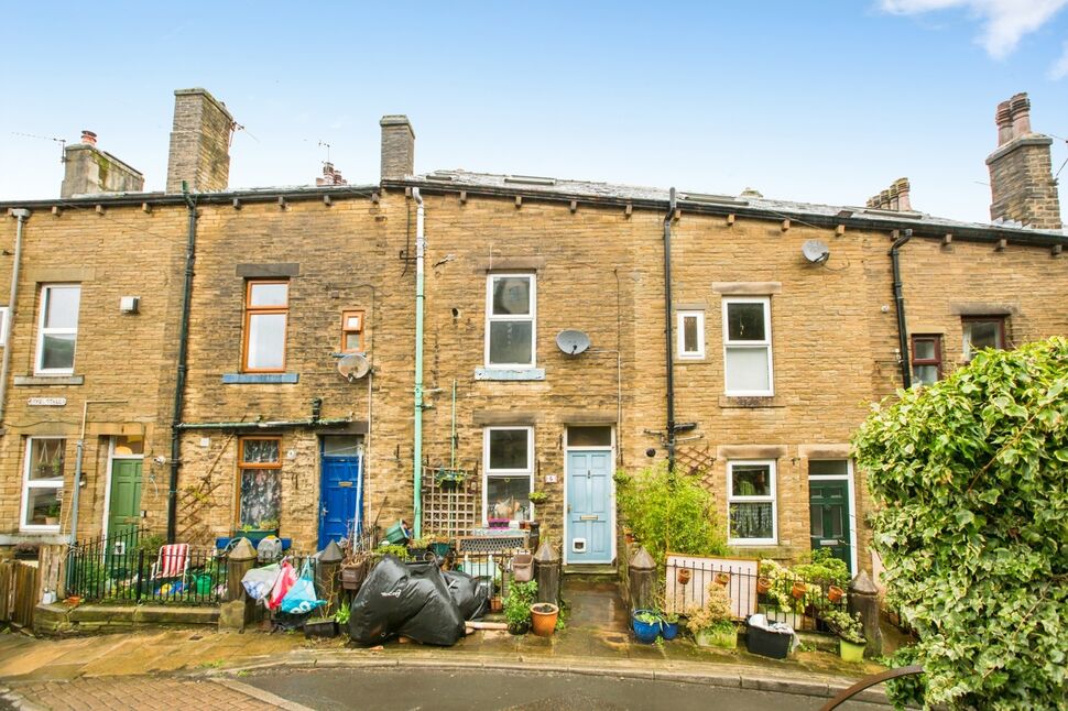 Main image of 2 bedroom Mid Terrace House for sale, Eiffel Street, Hebden Bridge, HX7
