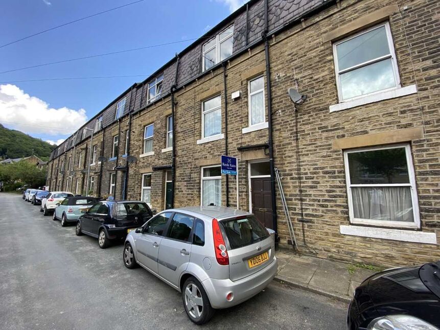 2 bedroom Mid Terrace House for sale, Victoria Road, Hebden Bridge, HX7