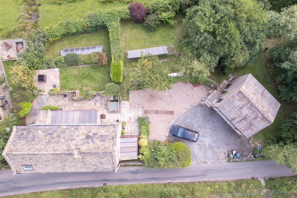 4 bedroom Detached House for sale, Eastwood Road, Todmorden, OL14 £