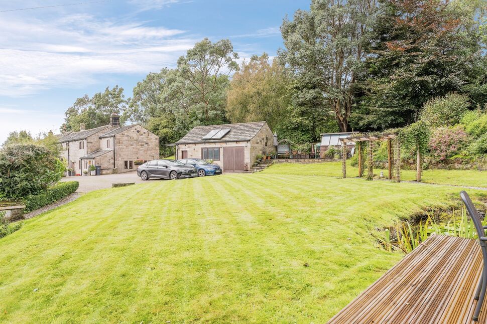 4 bedroom Semi Detached House for sale, Crossley New Road, Todmorden