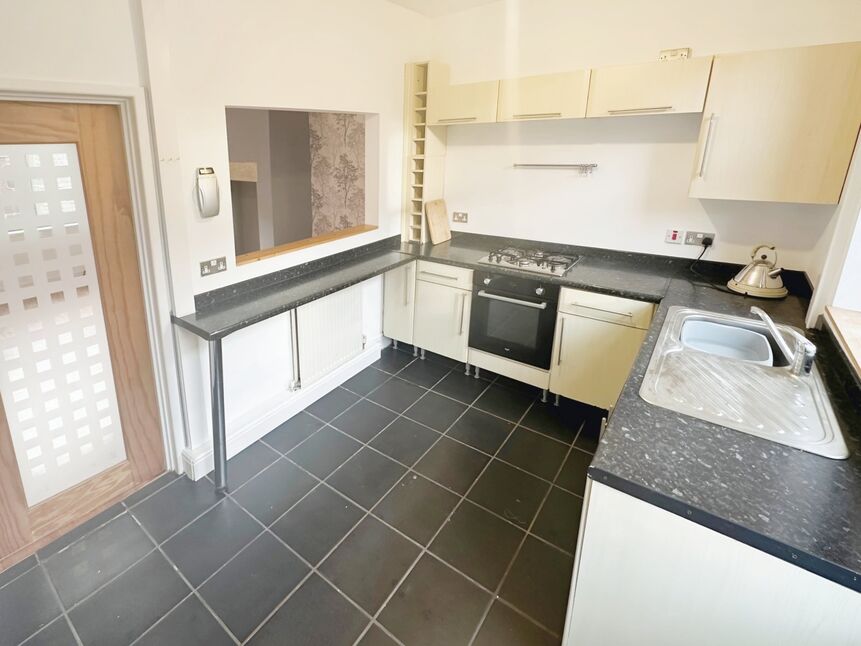 3 bedroom Mid Terrace House for sale, Merrybents Street, Todmorden