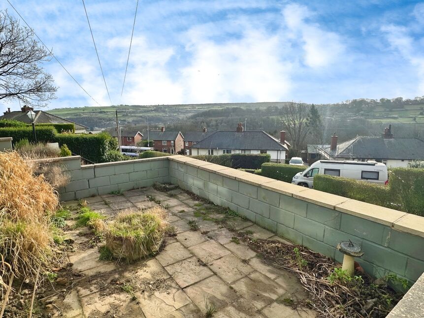 3 bedroom Semi Detached House for sale, Warley Wood, Luddendenfoot, HX2