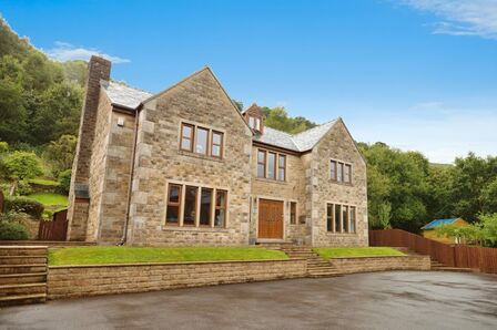 7 bedroom Detached House for sale
