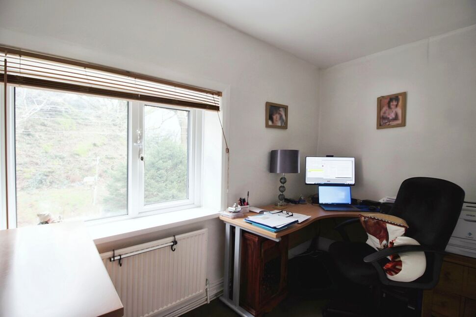 3 bedroom End Terrace House for sale, Jowler, Luddendenfoot, HX2 £190,000