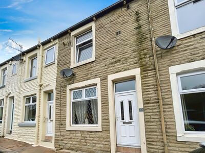 Pickthall Terrace, 2 bedroom Mid Terrace House for sale, £150,000