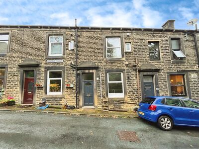 Prospect Terrace, 2 bedroom Mid Terrace House for sale, £200,000