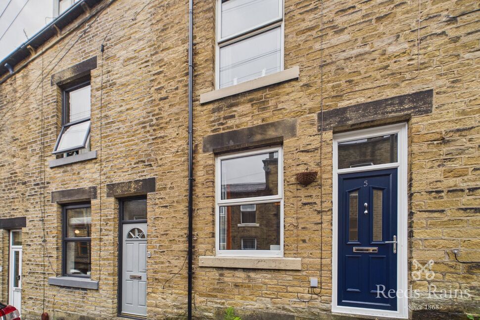 Main image of 3 bedroom Mid Terrace House for sale, Norfolk Street, Hebden Bridge, HX7