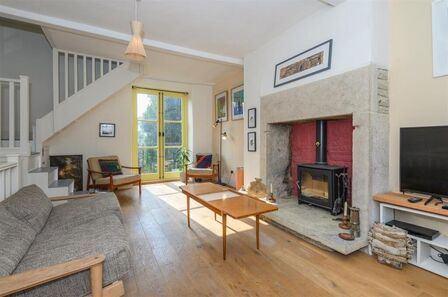 1 bedroom End Terrace Property for sale