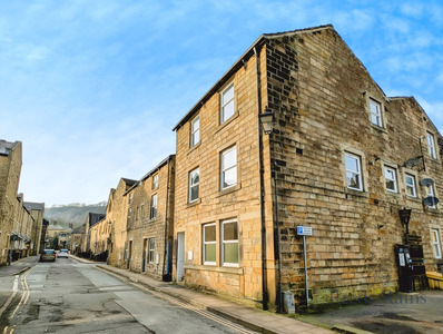 Dale Street, 6 bedroom Semi Detached Flat for sale, £350,000