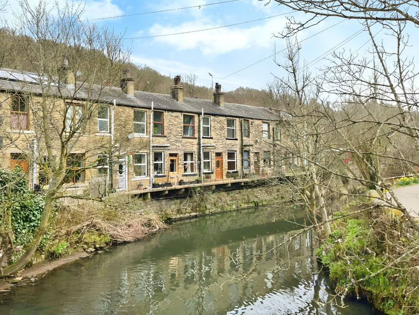 Main image of 1 bedroom Mid Terrace House for sale, Woodland View, Hebden Bridge, HX7