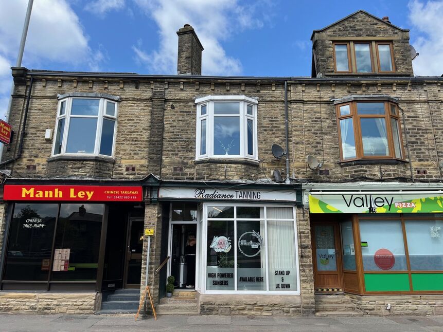 Main image of 3 bedroom Flat for sale, Burnley Road, Mytholmroyd, West Yorkshire, HX7