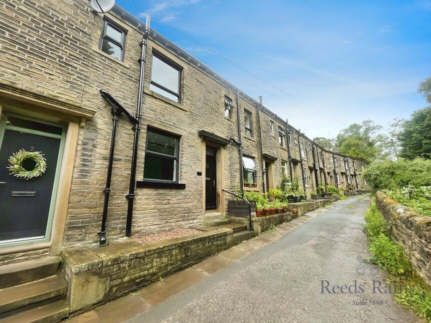Main image of 2 bedroom Mid Terrace House for sale, Brook Terrace, Luddenden, Halifax, HX2