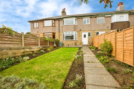3 bedroom Mid Terrace House for sale