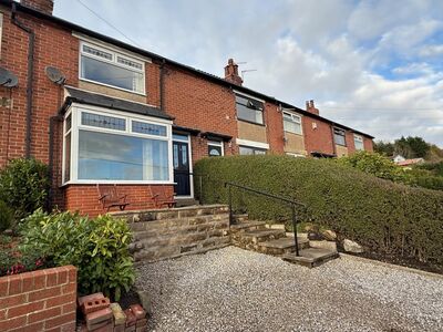 Throstle Mount, 2 bedroom Mid Terrace House to rent, £850 pcm