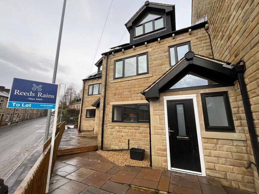 Main image of 5 bedroom Mid Terrace House to rent, Halifax Road, Todmorden, West Yorkshire, OL14
