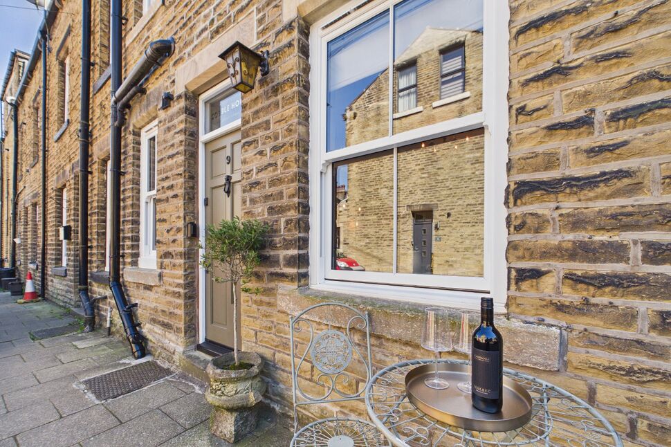 Main image of 2 bedroom Mid Terrace House for sale, Regent Street, Hebden Bridge, HX7