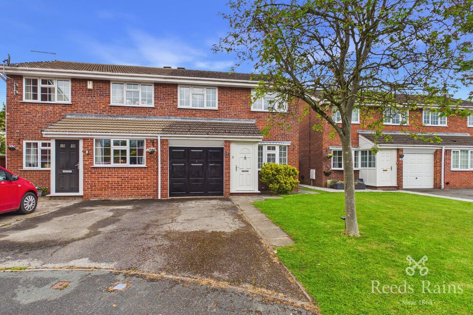 Main image of 3 bedroom Semi Detached House to rent, Gleneagles Drive, Holmes Chapel, Crewe, CW4