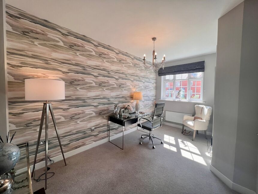 4 bedroom Detached House for sale, Merelake Way, Sandbach, CW11 £427,000