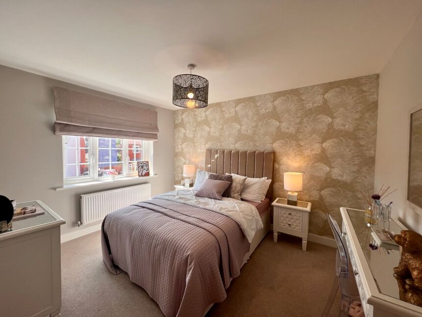 4 bedroom Detached House for sale, Merelake Way, Sandbach, CW11 £427,000