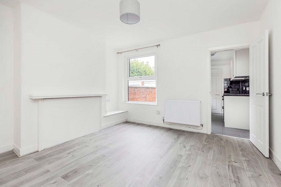 2 bedroom End Terrace House for sale, Booth Lane, Middlewich, CW10 £