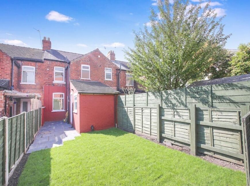 3 bedroom Mid Terrace House for sale, Park Road, Middlewich, CW10 £