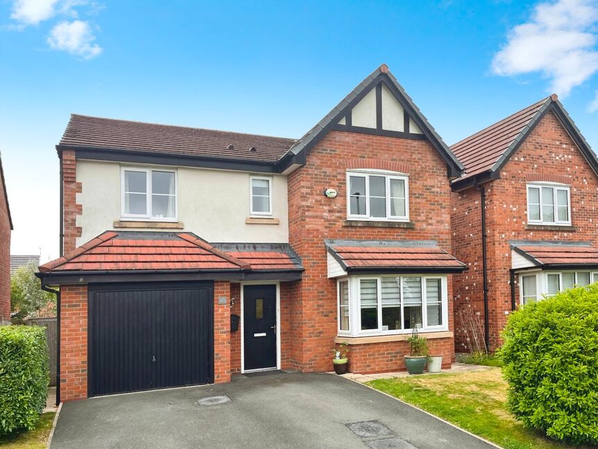 Main image of 4 bedroom Detached House for sale, Dee Avenue, Holmes Chapel, Cheshire, CW4