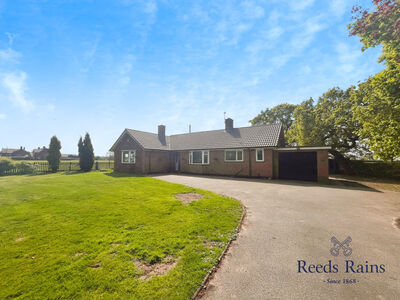3 bedroom Detached Bungalow for sale