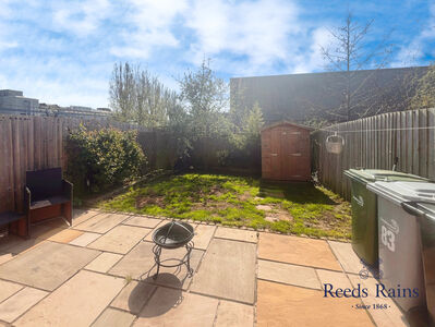 Severn Way, 3 bedroom Semi Detached House for sale, £270,000