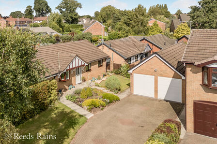 Braemar Close, 3 bedroom Detached Bungalow for sale, £430,000