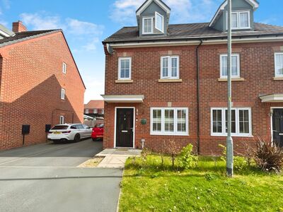 John Rowlands Close, 3 bedroom  House to rent, £1,400 pcm