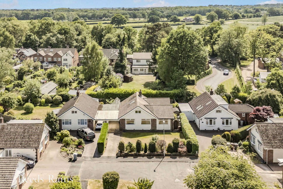 4 bedroom Detached Bungalow for sale