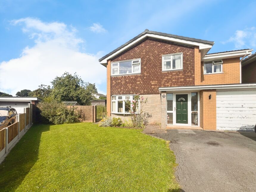 Main image of 4 bedroom Detached House for sale, Mardale Court, Holmes Chapel, Cheshire, CW4