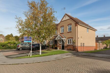 3 bedroom End Terrace House for sale