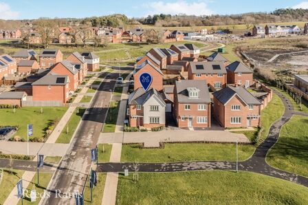 Thorsten Way, 4 bedroom Detached House for sale, &pound;440,000