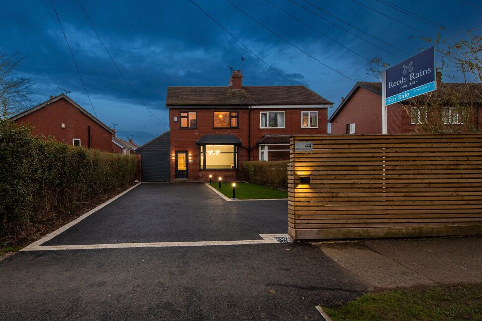 Main image of 3 bedroom Semi Detached House for sale, Macclesfield Road, Congleton, Cheshire, CW12