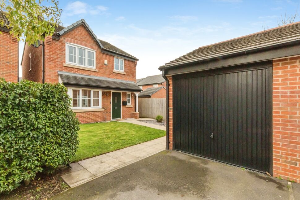 Main image of 3 bedroom Detached House for sale, Severn Way, Holmes Chapel, Cheshire, CW4