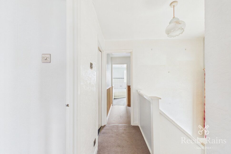 Landing / Reception Room