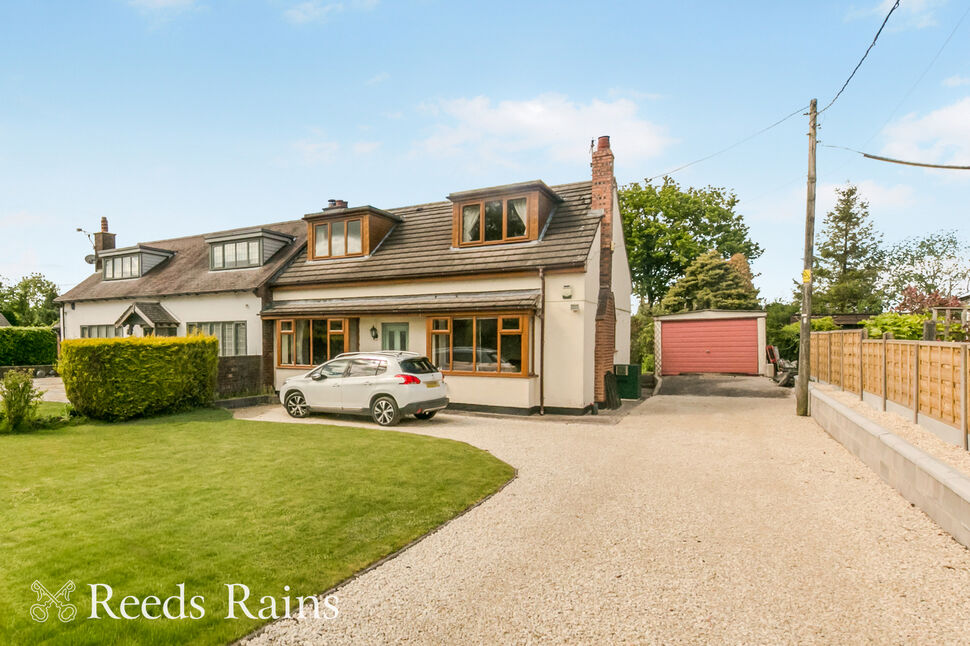3 bedroom Semi Detached Bungalow for sale
