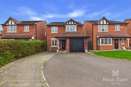 3 bedroom Detached House for sale