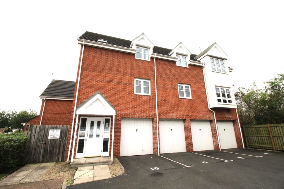 Main image of 2 bedroom  Flat to rent, Lyons Court, Pelaw, Tyne And Wear, NE10
