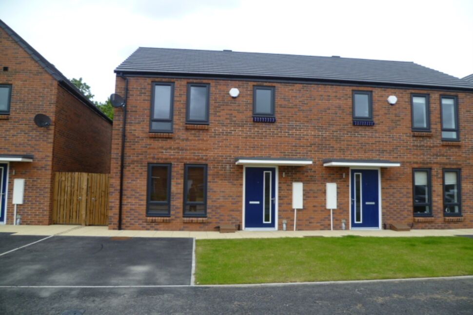 Main image of 3 bedroom Semi Detached House to rent, Collin Drive, South Shields, Tyne And Wear, NE34