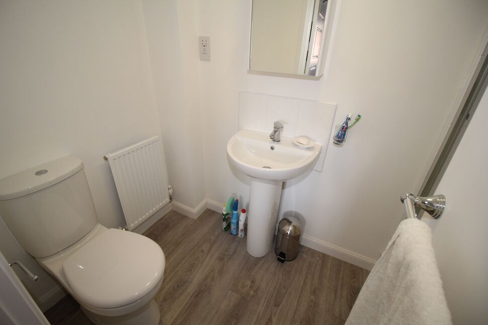 En-Suite Shower / WC
