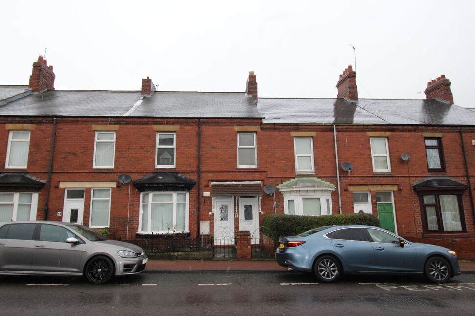 Main image of 3 bedroom  Flat to rent, Croxdale Terrace, Gateshead, Tyne And Wear, NE10