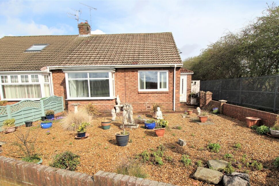 2 bedroom Semi Detached Bungalow for sale, Gullane Close, Bill Quay