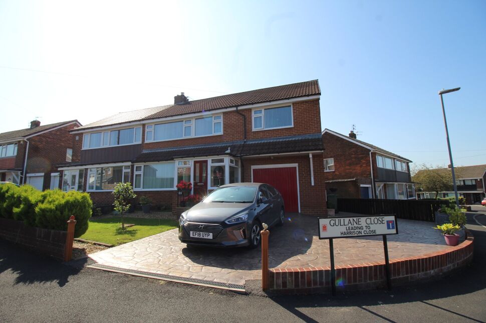 4 bedroom Semi Detached House for sale, Gullane Close, Bill Quay, NE10 £280,000
