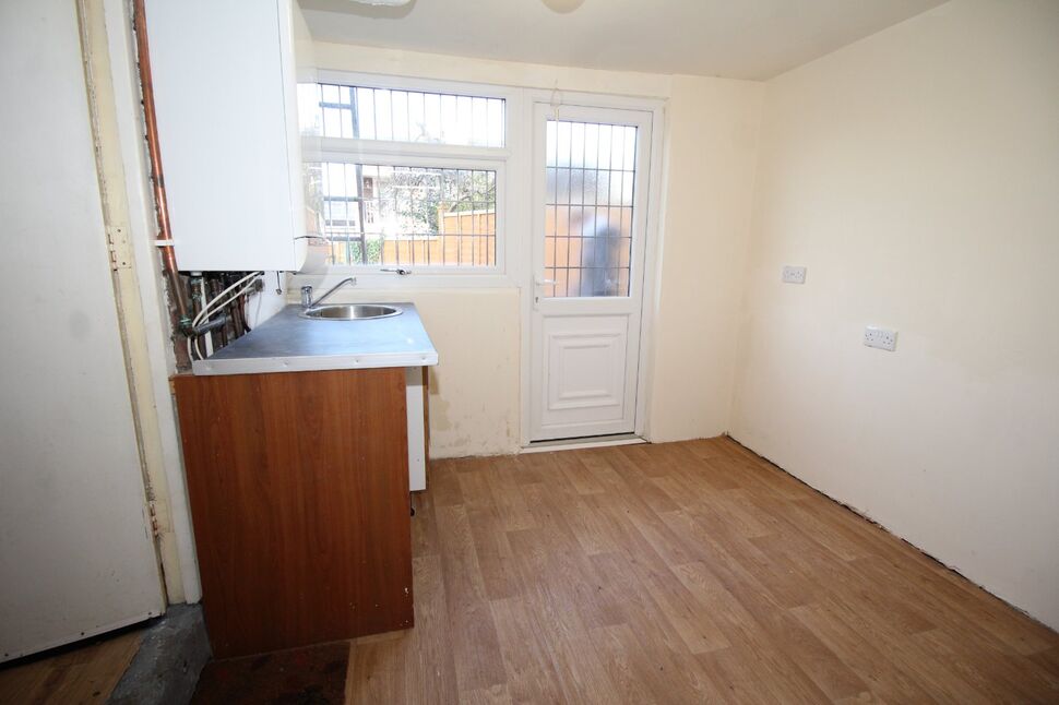 3 bedroom Semi Detached House for sale, Embleton Road, Bill Quay, NE10